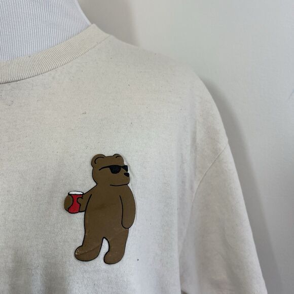 Riot Society Party Bear Red Dixie Cup Shades Graphic Women’s Cropped T-Shirt S - Picture 2 of 8